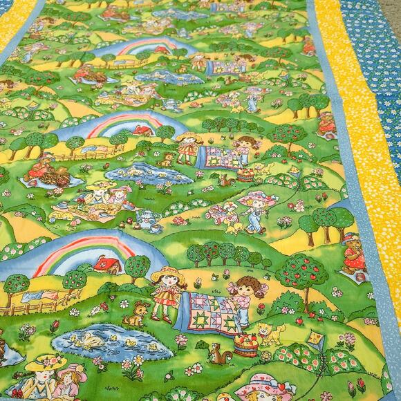 Vintage Yellow Blue Reversible Quilt Blanket 46x32 Child Animal Picnic Rainbow - Picture 3 of 7
